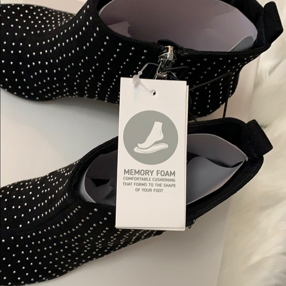 NEW! Studded Valerie Ankle Booties - Picture 7 of 8